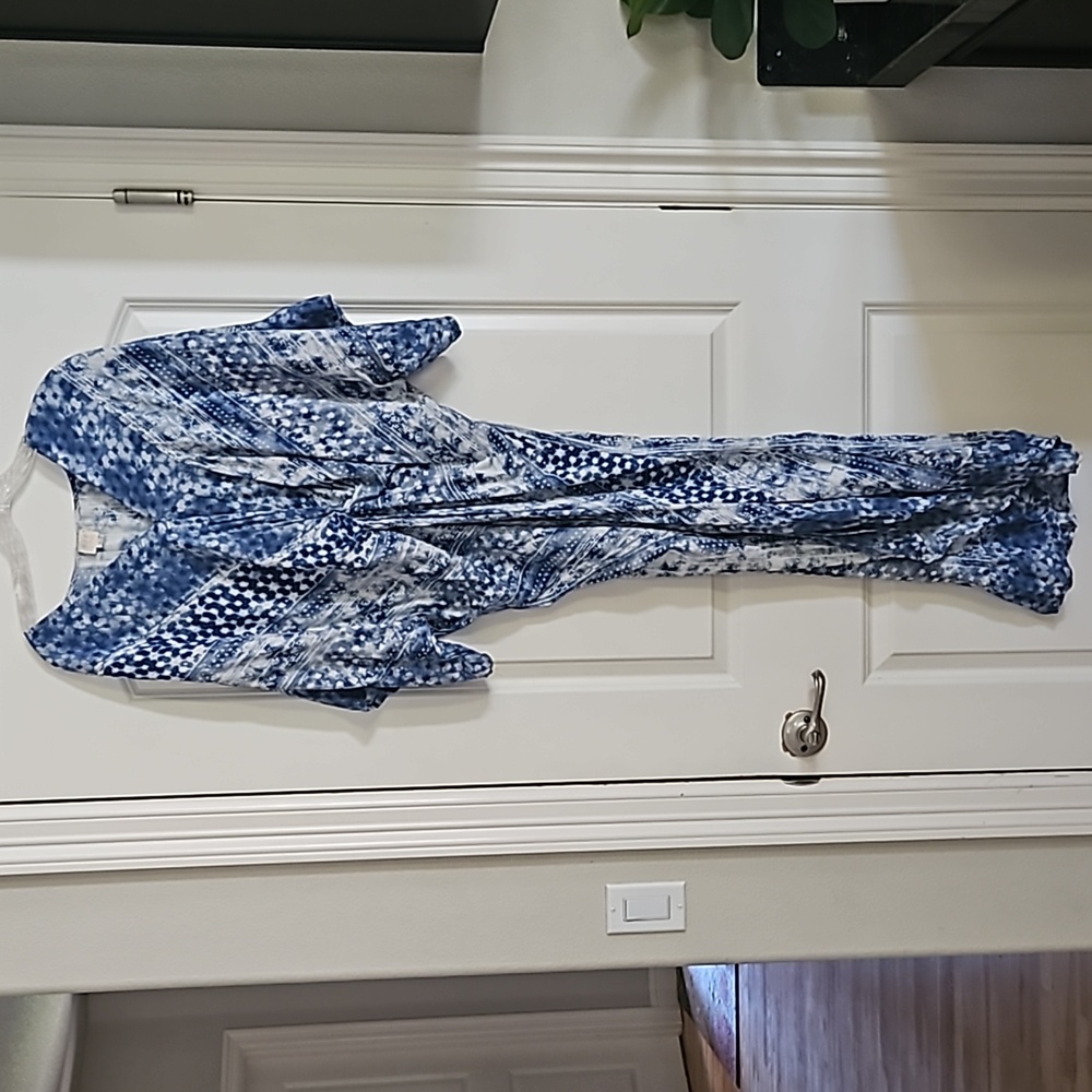 Womans dress/cover up